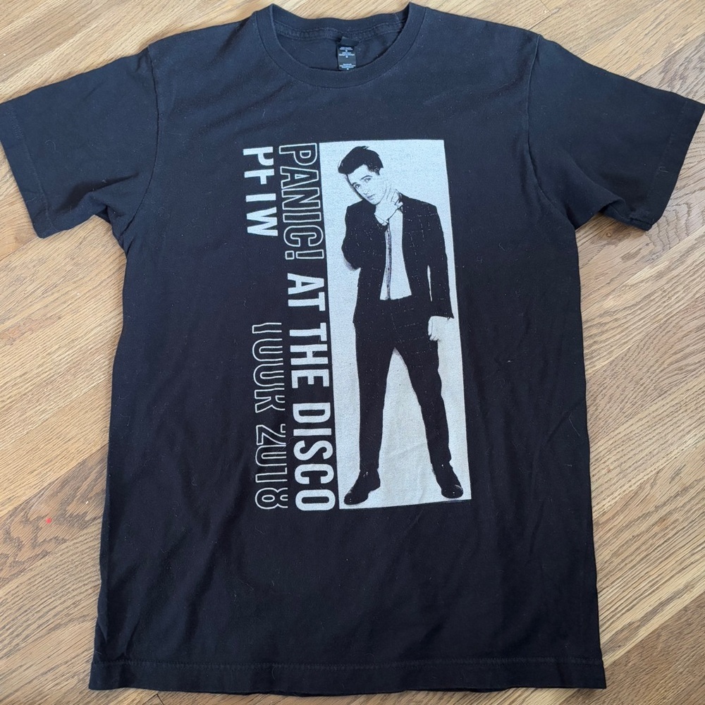 2018 Panic at the Disco Concert Tour Tee Black Sz M Unisex - Picture 1 of 5